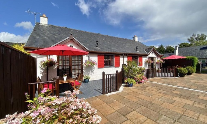 Luss House | Heather Cottage Luss