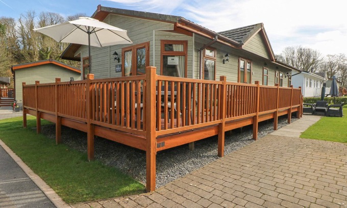 Amroth Cottage | HEDDWCH, pet friendly, luxury holiday cottage in Wisemans Bridge