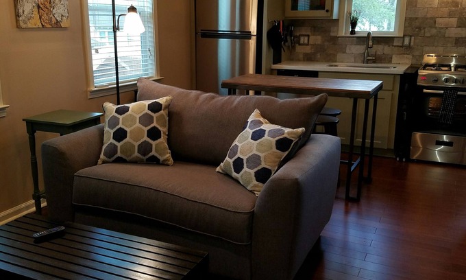 Greater Heights Apartment | Heights best location in town! Charming Houston Heights Guest House Apartment.
