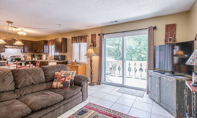 Helen Condo | Helen Riverfront 1BR 2BA Condo | Balcony Overlooking River | Downtown Helen