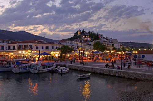 Skiathos Town Apartment | Hellen Studios