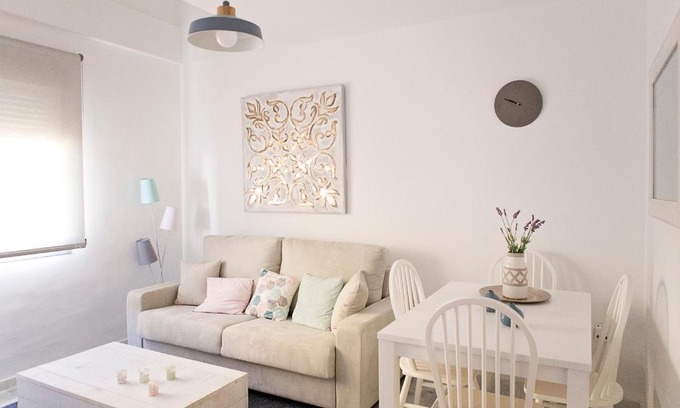 Plaza de Toros Vieja Apartment | Hello Málaga Flat Salitre I