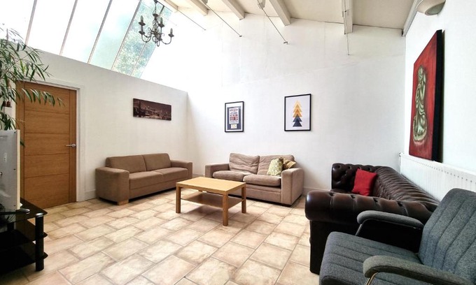 Swindon Apartment | Heritage House Apartments