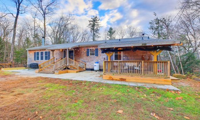 Sanbornton House | Hermit Lake New Hampshire House!