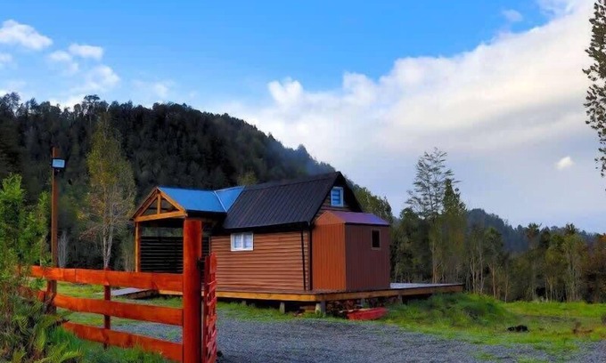 Puerto Varas Cabin | Hermosa Cabaña en La Ensenada 2PAX
