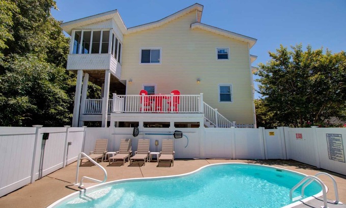 Duck House | Heroes Retreat 4 Bedroom Home in Duck With Private Saltwater Pool and Hot Tub