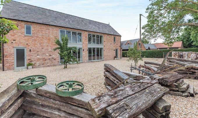 Horncastle Cottage | Heron's Den - UK44529