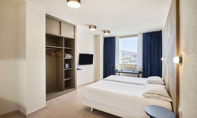 Sant Joan Despi Apartment | Hesperia Sant Joan