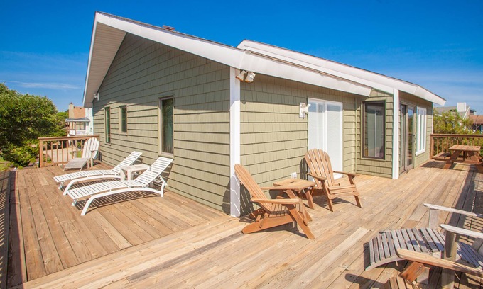 Sandbridge House | Hess affordable home w/easy walk to the beach, central AC, WiFi, & private W/D