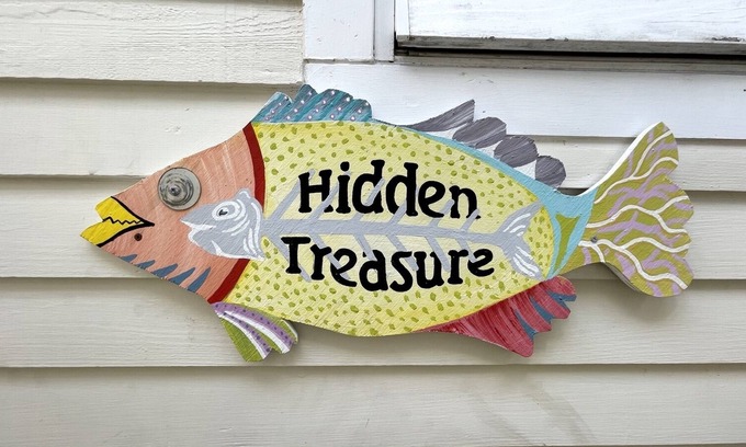 Old Town Cabin | Hidden Treasure- 2 bedroom 2 bath with shared pool