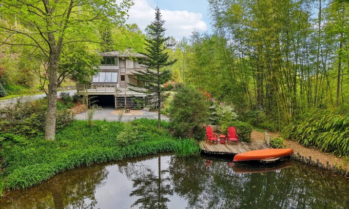 Sylva House | Hideaway at Harvest Moon