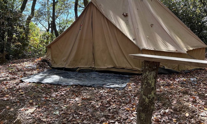 Blowing Rock RV Rental | High Country Camp