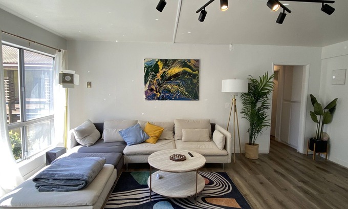 Fox Hills Condo | High-end remodeled 2-bed/2 bath condo with pool