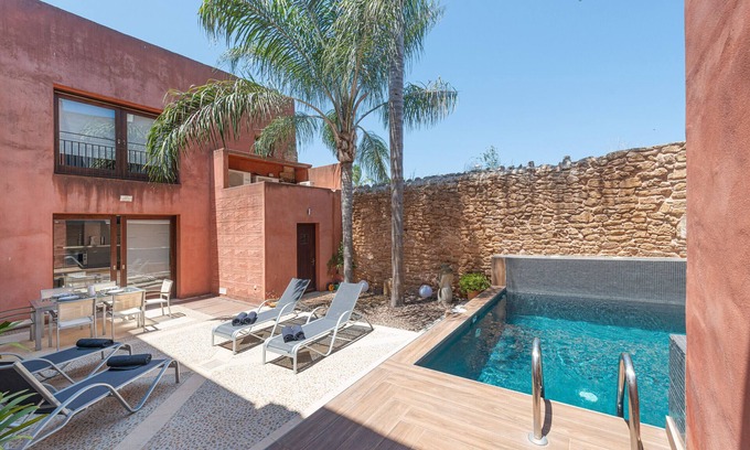 Old Town Alcudia House | High-quality house with pool and sun terrace, in the old town of Alcudia.