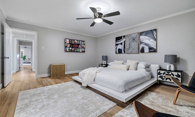 North Dallas House | Highland Park/North Park Mall Modern Stay Oasis