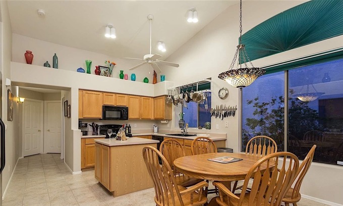Gilbert House | Highland Place 3 BR Home/ Superstition Springs