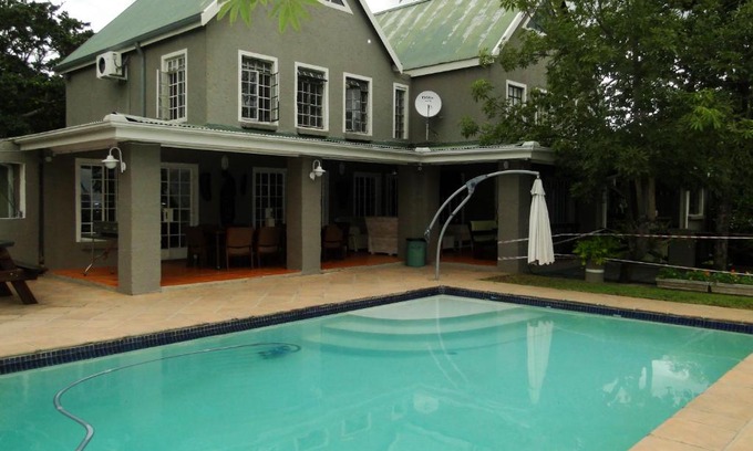 Nelspruit Cabin | Highlands Creek Self Catering Accommodation