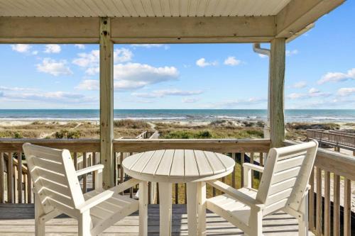 Atlantic Beach House | Highsmith Cottage home