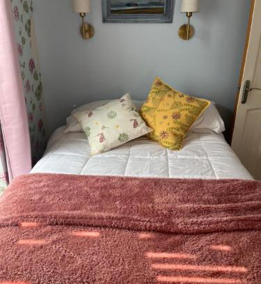 Worthing House | Hikers Rest
