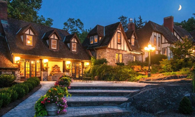 Rippon Bed & Breakfast | Hillbrook Inn & Spa