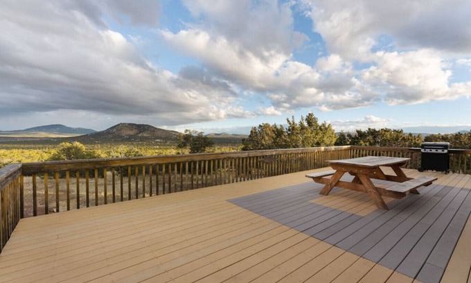 Williams Cabin | Hillside Cabin~Williams & Grand Canyon Destination