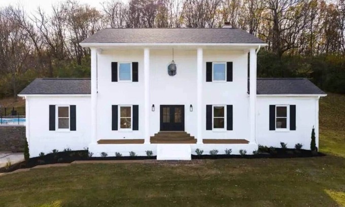 Dickerson Road House | Hilltop Colonial with views, hot tub & pool