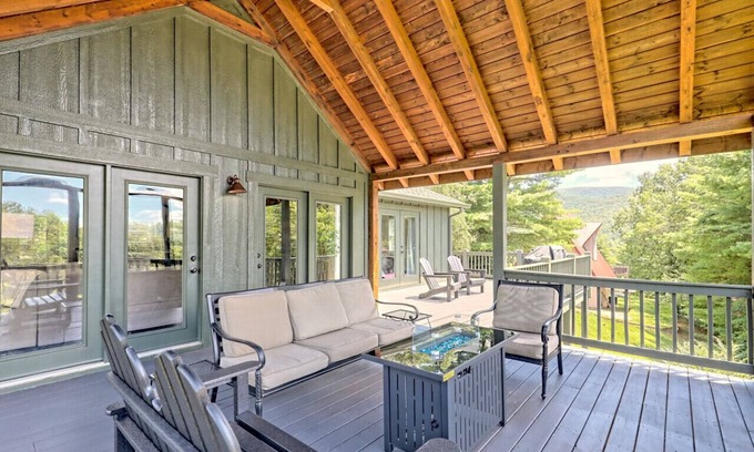 Sky Valley House | Hilltop Cottage at Sky Valley