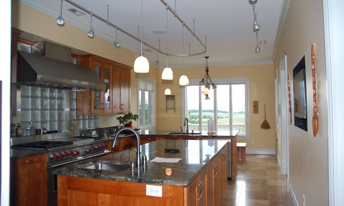 Harrisonburg House | Hilltop home. Unparalleled views and serenity while still in the City.