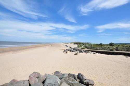 Brancaster House | Hillview