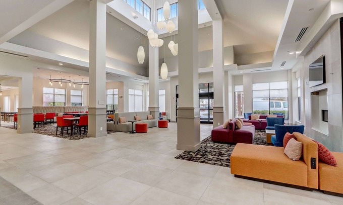 Pike Hotel | Hilton Garden Inn Indianapolis Northwest
