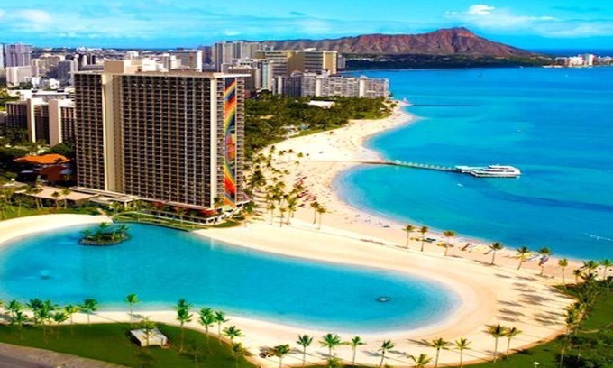 Waikiki Condo | Hilton Hawaiian Village, Lagoon Tower - Spacious two bedroom suite
