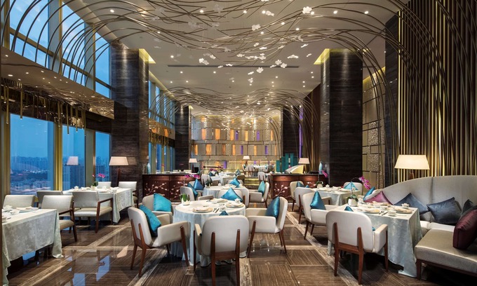 Futian CBD Hotel | Hilton Shenzhen Futian