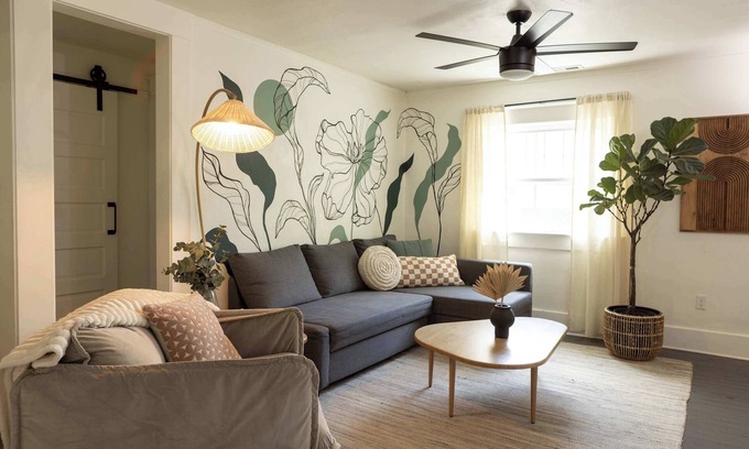North End Apartment | Historic Flat in Downtown Boise
