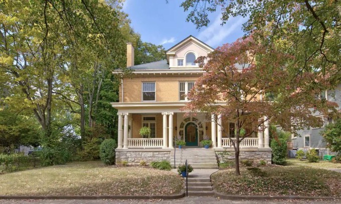 Northside District Apartment | Historic Hampton Court Unit 1