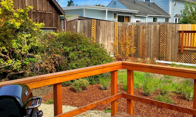 Mendocino House | Historic Madiera House in the village of Mendocino