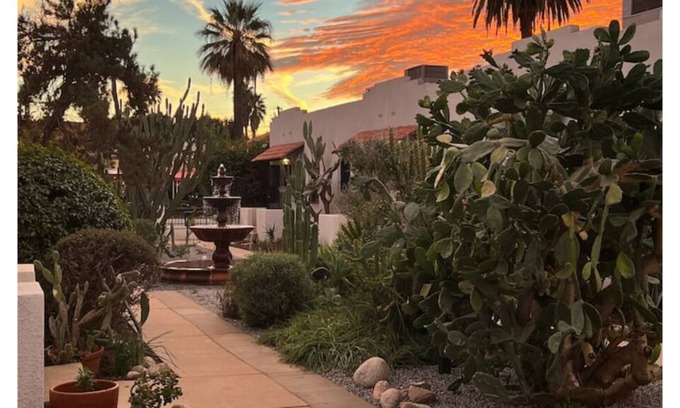 Downtown Riverside Apartment | Historic Mission Bungalows 1