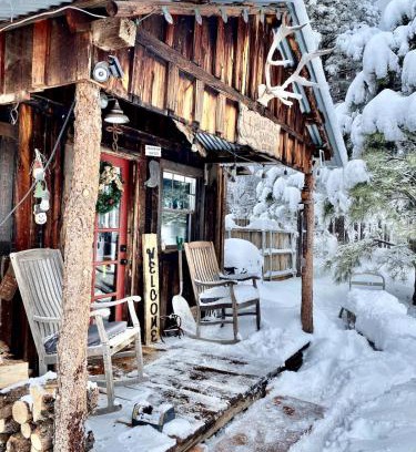 Parks House | Historic Parks Ranch Cabin near Williams