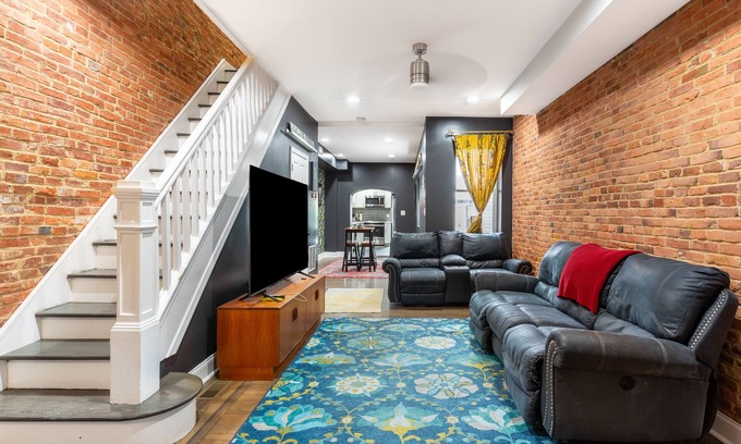 Highlandtown House | Historic Rowe House 2BR 2.5BA | Cityscape View by RedAwning