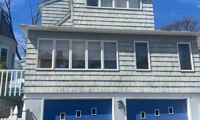 Lewisboro Cottage | Historic Summer cottage, close to private beach for rent by the month or week