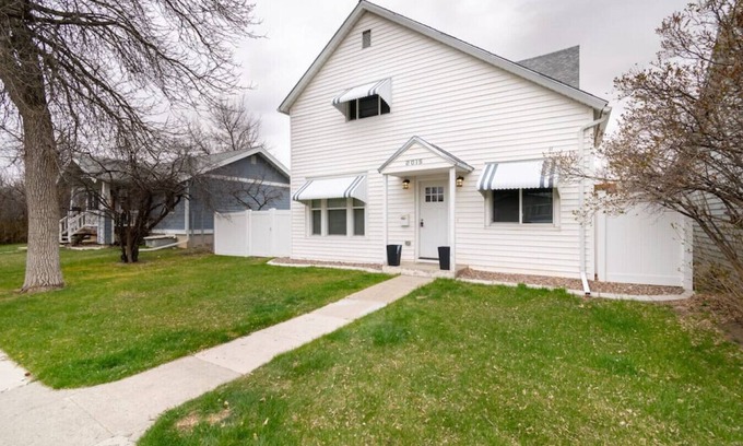 Great Falls House | Historic Updated Great Falls Home W/Fire Pit
