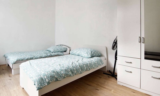 Bergisch Gladbach Apartment | HÖ01 large apartment with dryer and washing machine