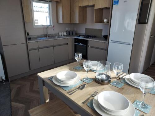 New Forest District Resort | Hoburne Bashley Self-Catering Holiday Home