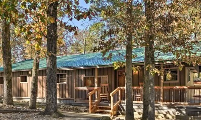 Broken Bow Cabin | Hochatown Daze family summer special!