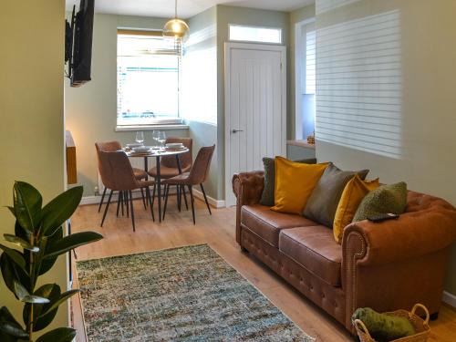 Newbiggin-by-the-Sea House | Hogarth Apartment By The Sea-Uk46447