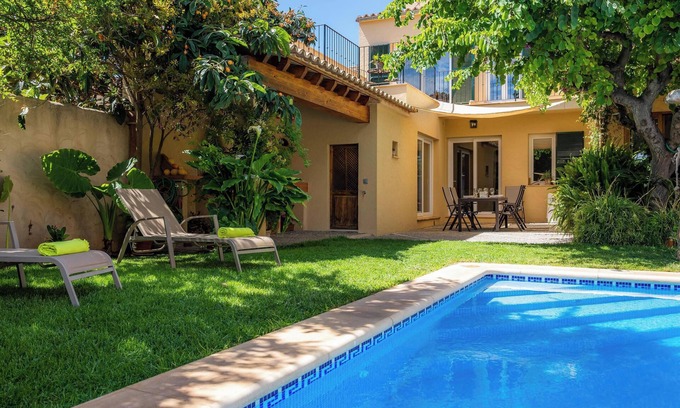 Sant Llorenc des Cardassar House | Holiday Home "Ca Ma Mare" with Wi-Fi, Balcony, Garden, Terrace & Pool