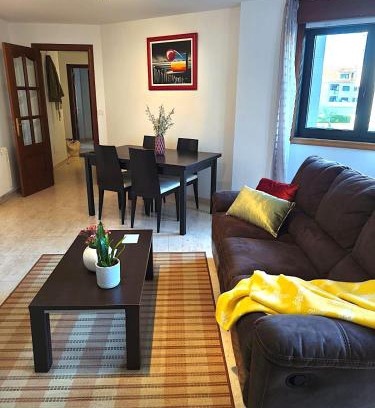Sabaris Apartment | Holibai Orballo Apto funcional y económico para una estancia low cost