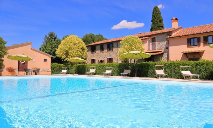 Passignano sul Trasimeno Apartment | Holiday apartment in farmhouse - Ulivo - Residenze San Martino