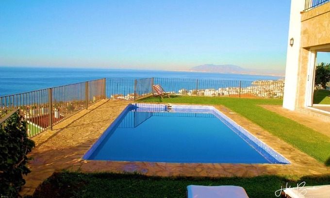 Torre de Benagalbon Apartment | Holiday apartment Rincon de la Victoria for 1 - 6 persons with 2 bedrooms - Holiday apartment