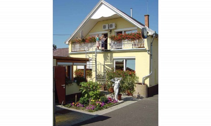 Balatonvilagos Apartment | Holiday apartment with air conditioning and WLAN
