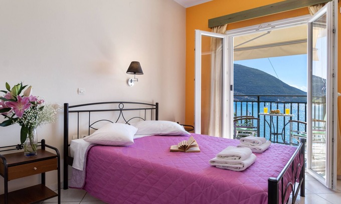 Vassiliki Apartment | Holiday Apartment 'Apostolos Apartment 3' Close to Beach with Sea View & Wi-Fi